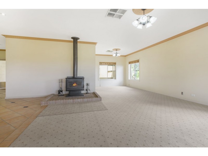 31 Prentice Avenue, Tamworth NSW 2340