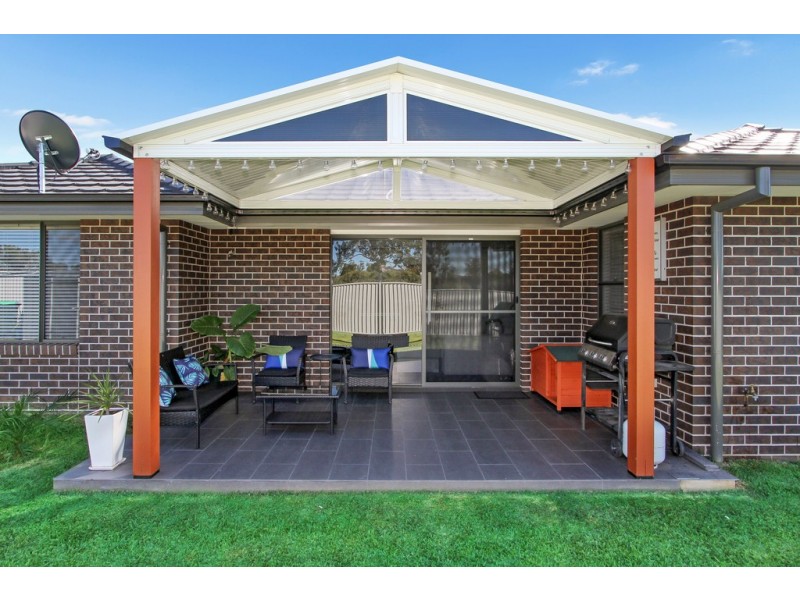 18 Appaloosa Place, Tamworth NSW 2340