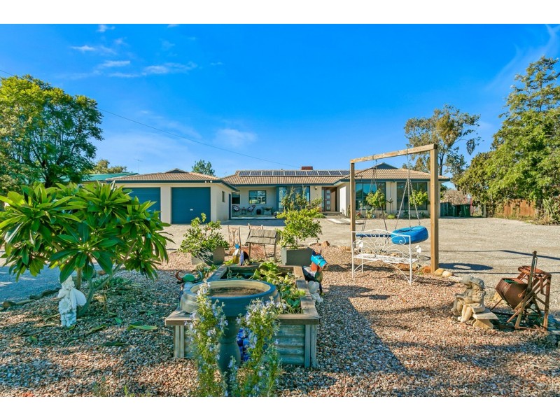 68 Panorama Road, Tamworth NSW 2340