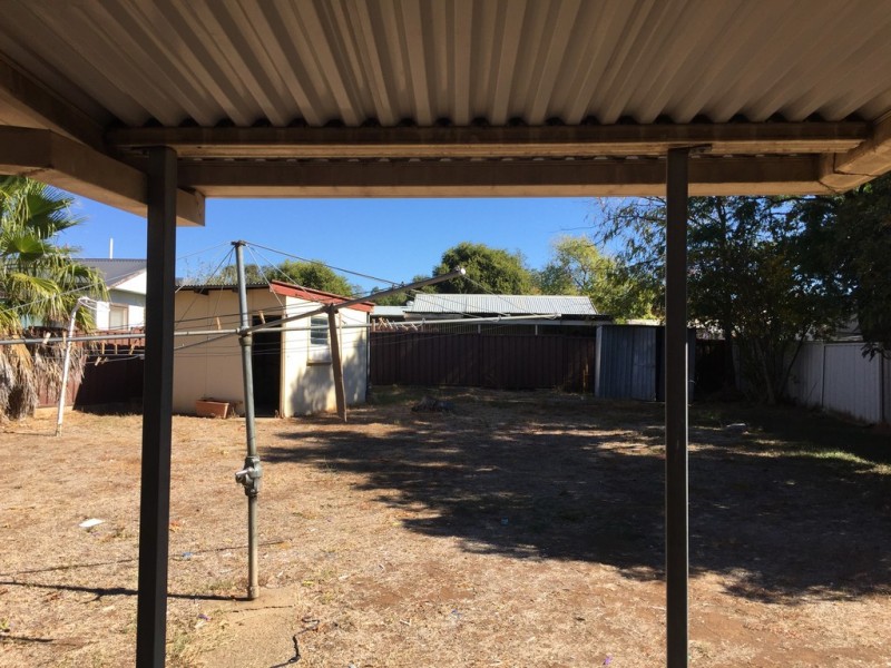 38 Edward Street, Tamworth NSW 2340