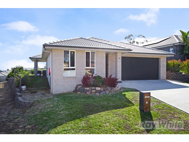 19 Conimbla Crescent, Tamworth NSW 2340