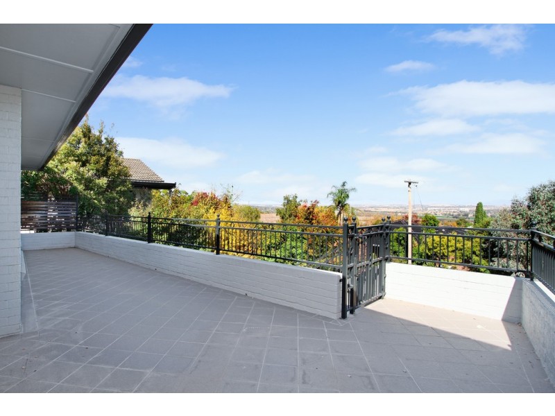 21 Golf Street, Tamworth NSW 2340