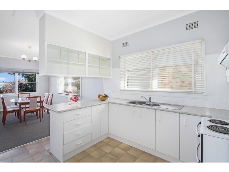 21 Golf Street, Tamworth NSW 2340