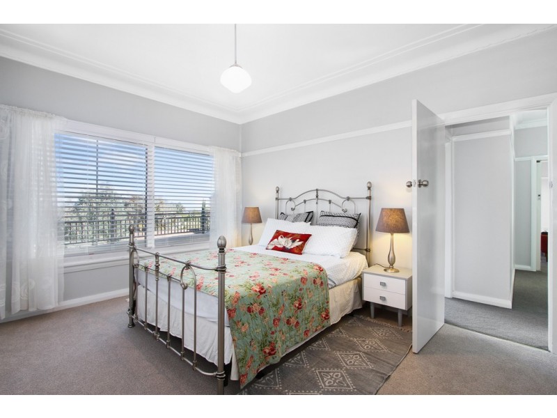 21 Golf Street, Tamworth NSW 2340