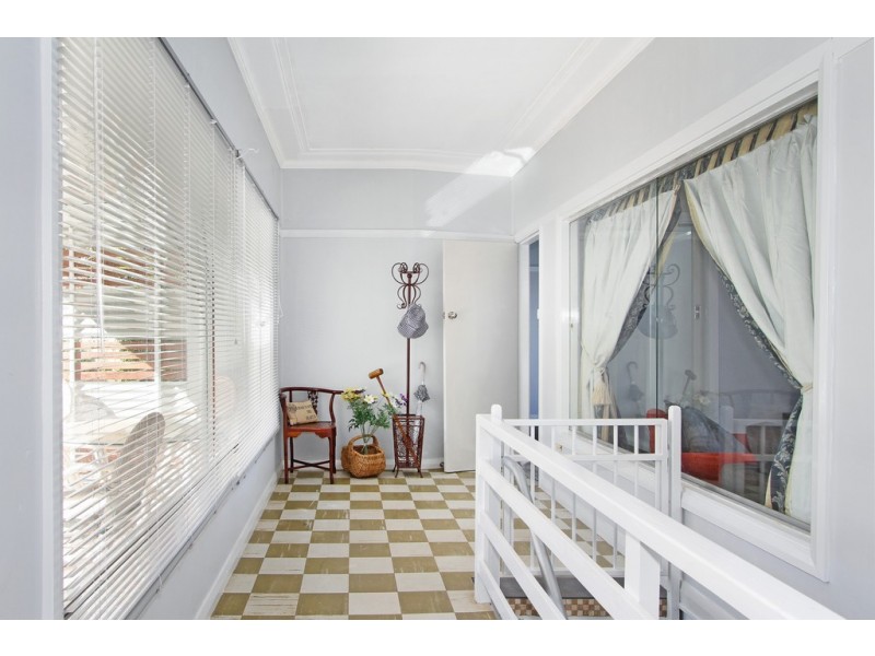 21 Golf Street, Tamworth NSW 2340