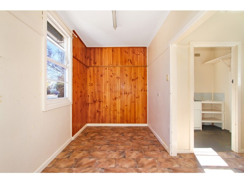 27 Petra Avenue, Tamworth NSW 2340