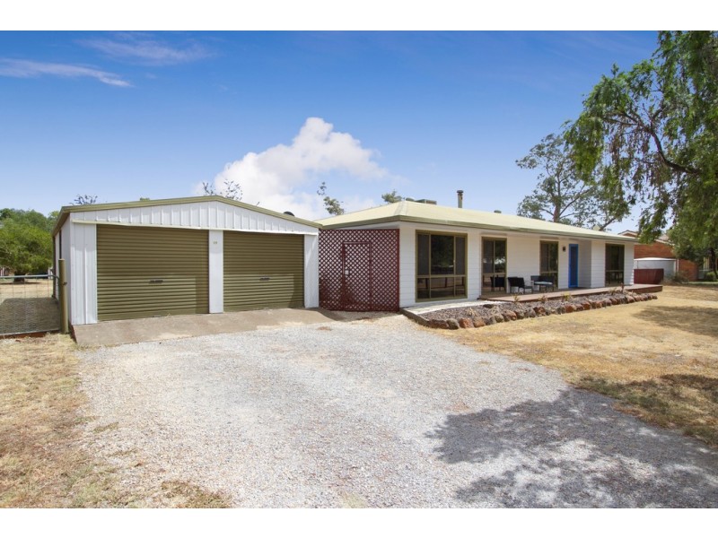 17 Warral Street, Tamworth NSW 2340