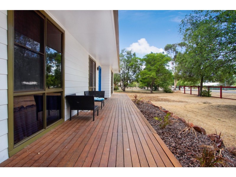 17 Warral Street, Tamworth NSW 2340