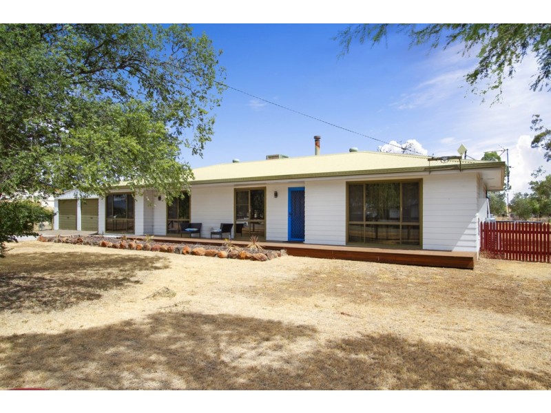 17 Warral Street, Tamworth NSW 2340