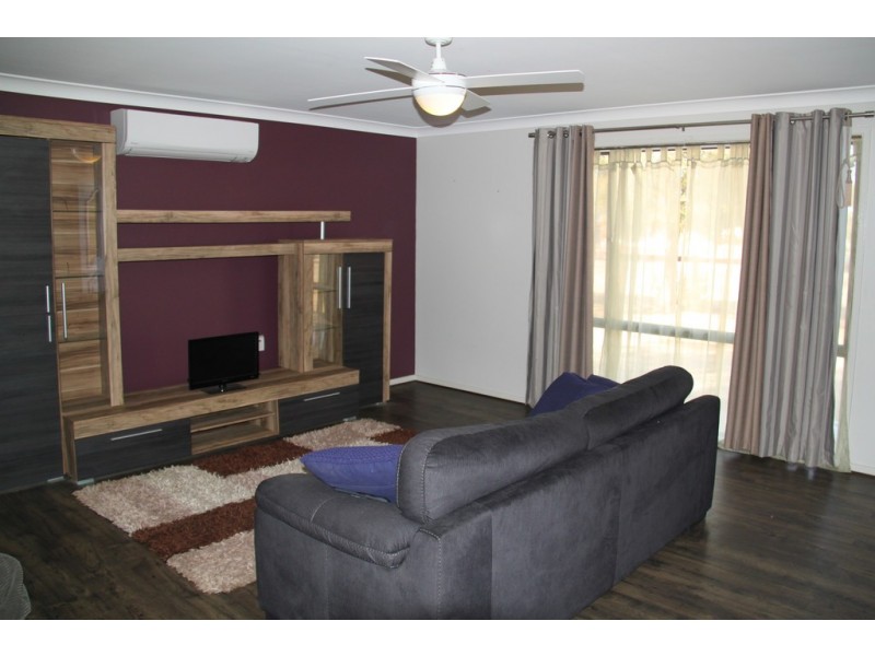 17 Warral Street, Duri NSW 2344