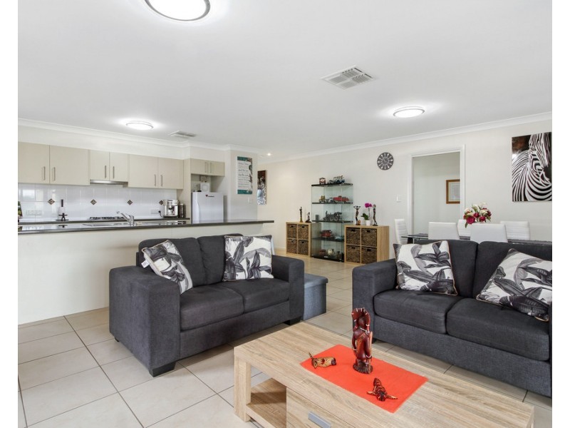 21 Spains Lane, Tamworth NSW 2340