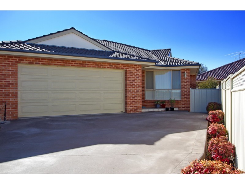 12 The Grove, Tamworth NSW 2340