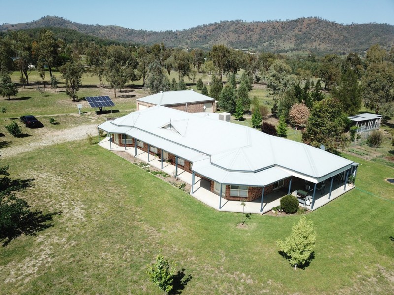 57 Urangera Drive, Tamworth NSW 2340