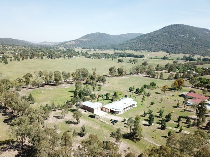 57 Urangera Drive, Tamworth NSW 2340