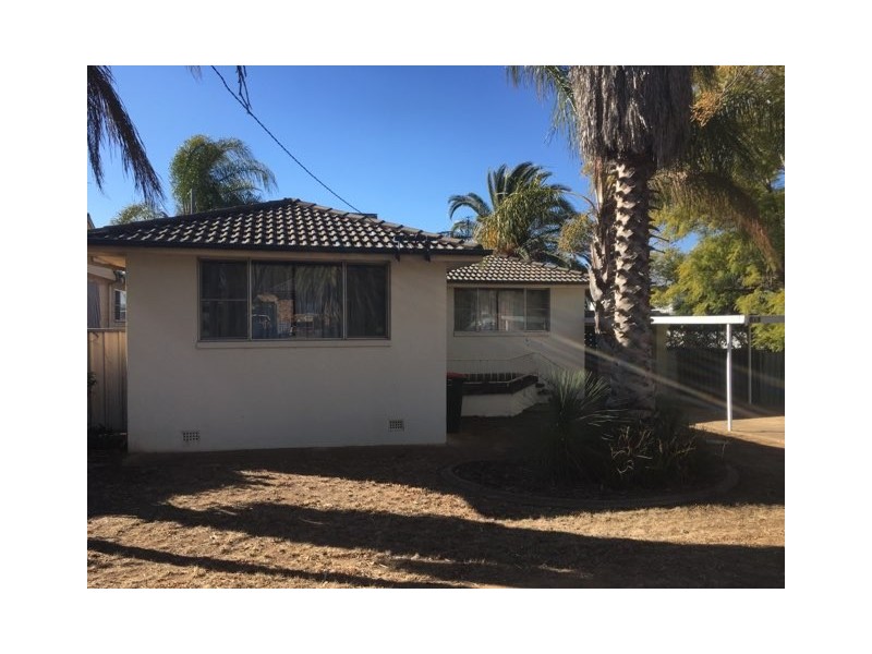 48 Wilburtree Street, Tamworth NSW 2340