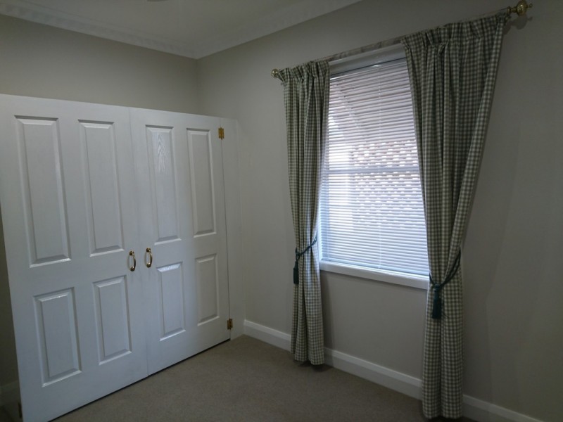 11 Thomas Street, Tamworth NSW 2340