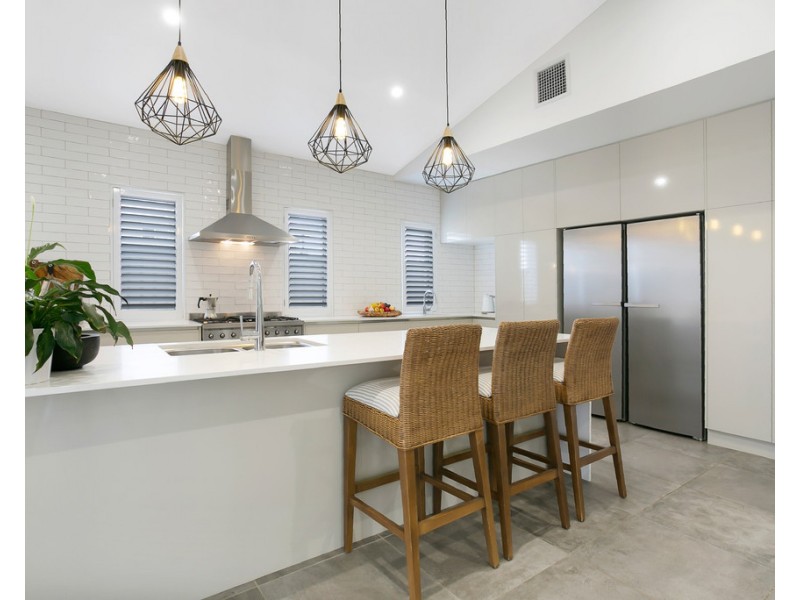 22 Peak Drive, Tamworth NSW 2340