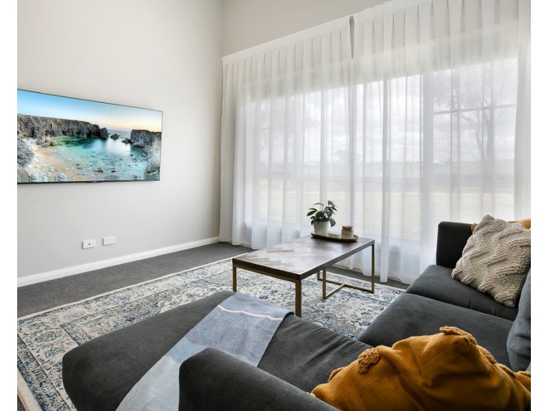 22 Peak Drive, Tamworth NSW 2340