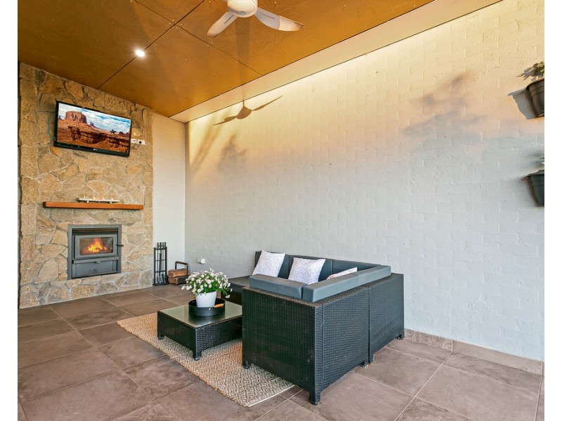 22 Peak Drive, Tamworth NSW 2340