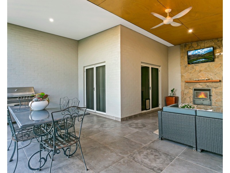 22 Peak Drive, Tamworth NSW 2340