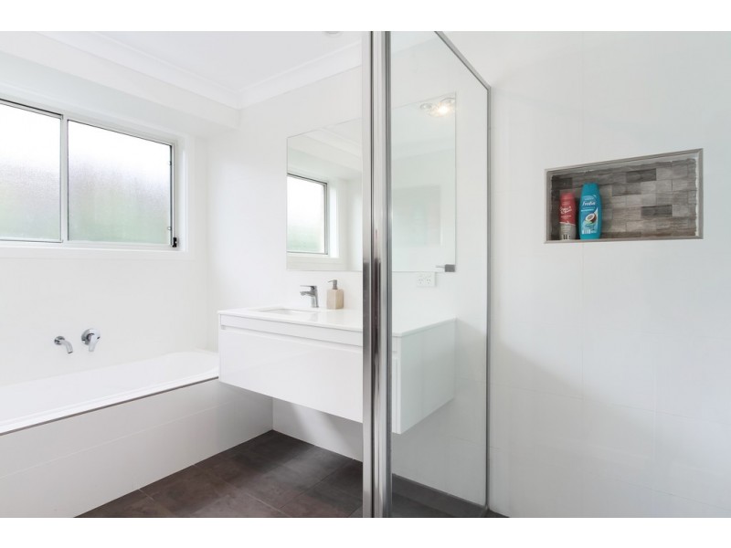 3 Galloway Place, Tamworth NSW 2340