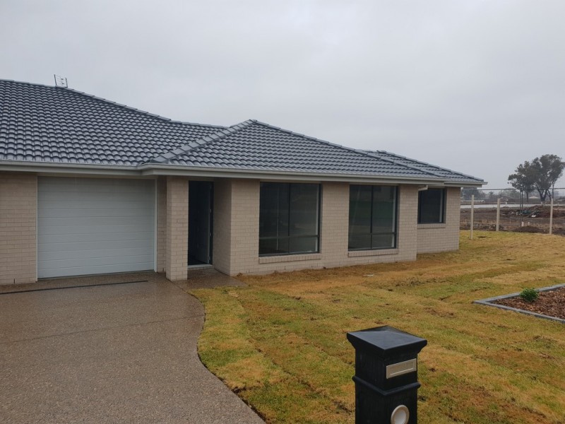 1/11A Allawah Street, Tamworth NSW 2340