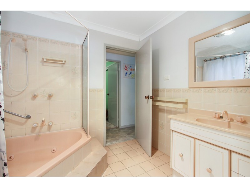 2 Heron Road, Tamworth NSW 2340