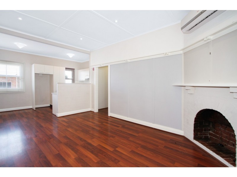 68 Church Street, Tamworth NSW 2340