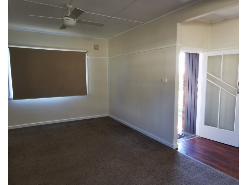 2 Rawson Avenue, Tamworth NSW 2340