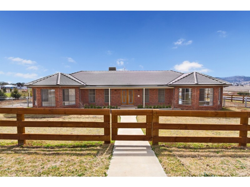 176 Browns Lane, Tamworth NSW 2340