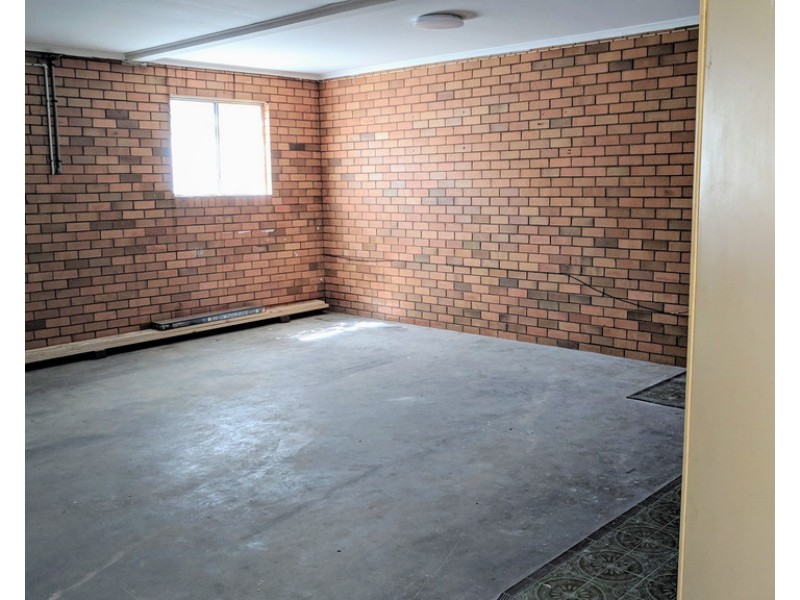 18 Gipps Street, Tamworth NSW 2340
