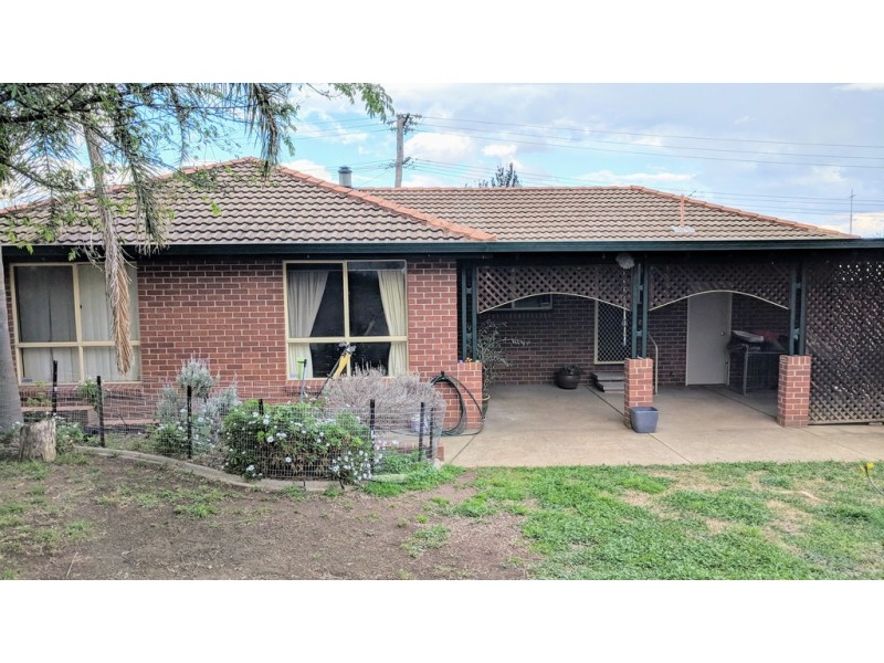 58 Tribe Street, Tamworth NSW 2340