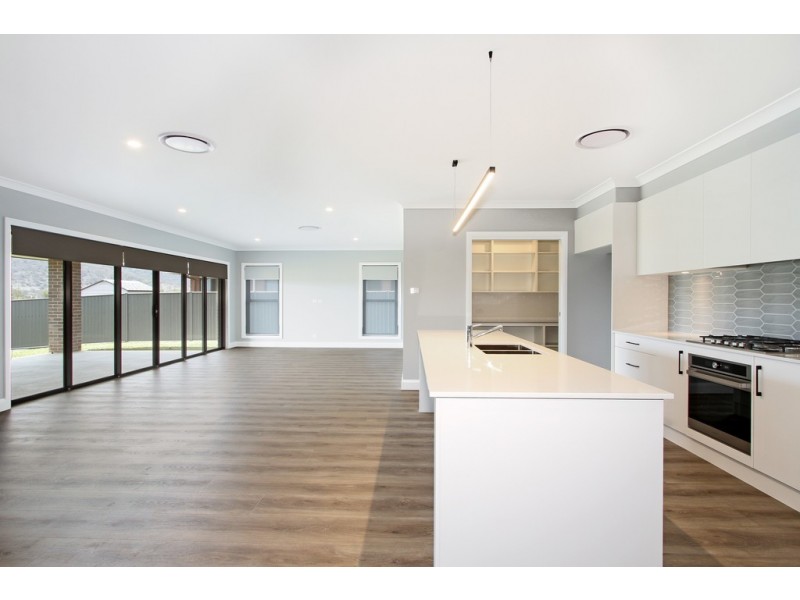 53 Myrl Street, Tamworth NSW 2340