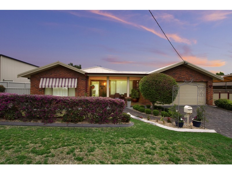 25 Larool Street, Tamworth NSW 2340