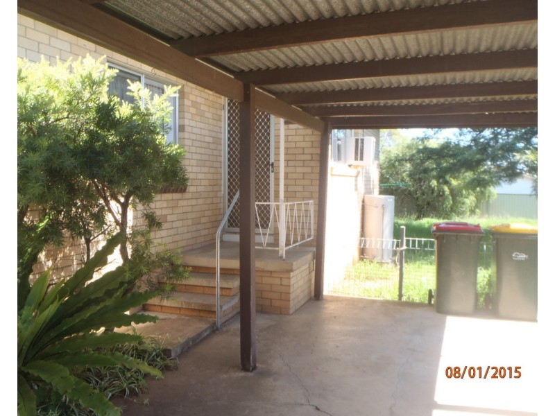 2/6 Woodstock Street, Tamworth NSW 2340