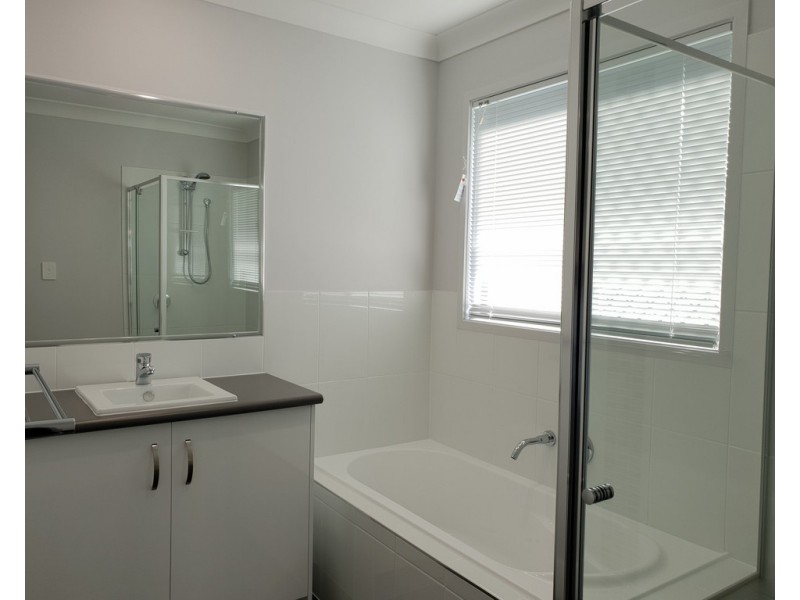 10 Porter Street, Tamworth NSW 2340