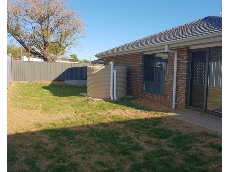 10 Porter Street, Tamworth NSW 2340