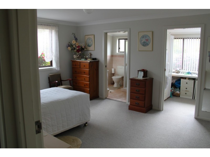 11 Andeva Road, Tamworth NSW 2340