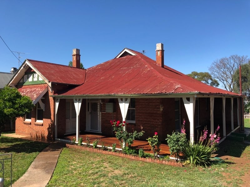 107 Carthage Street, Tamworth NSW 2340