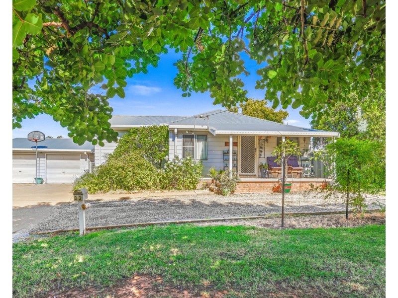 33 Wilburtree Street, Tamworth NSW 2340