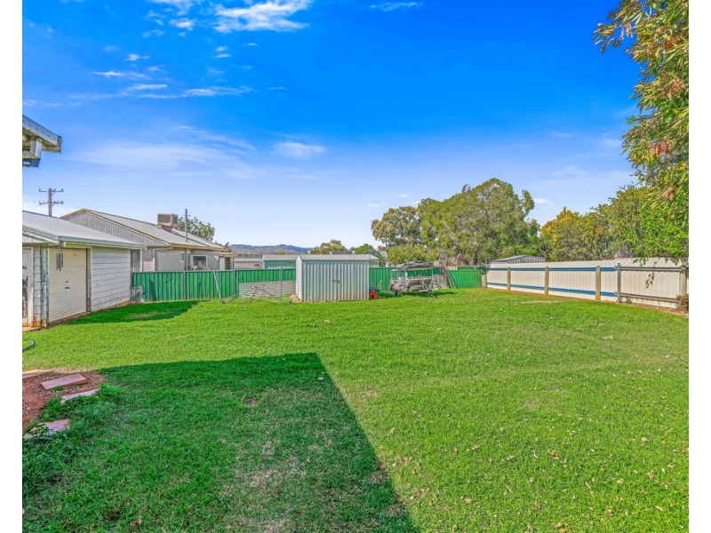 33 Wilburtree Street, Tamworth NSW 2340