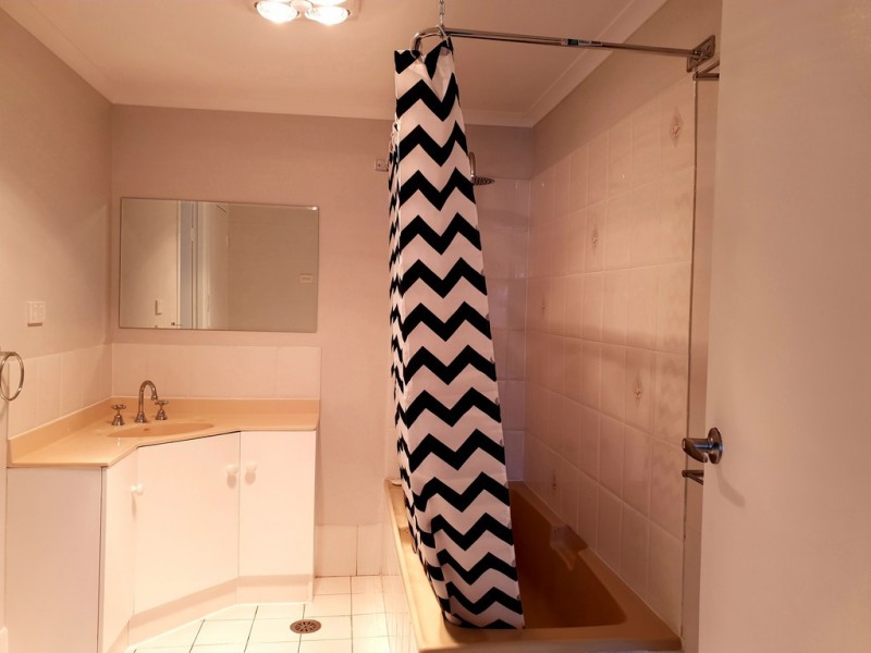 1/19 Curlew Crescent, Tamworth NSW 2340