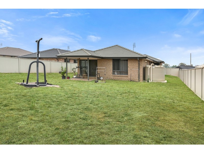 58 Tulipwood Crescent, Tamworth NSW 2340