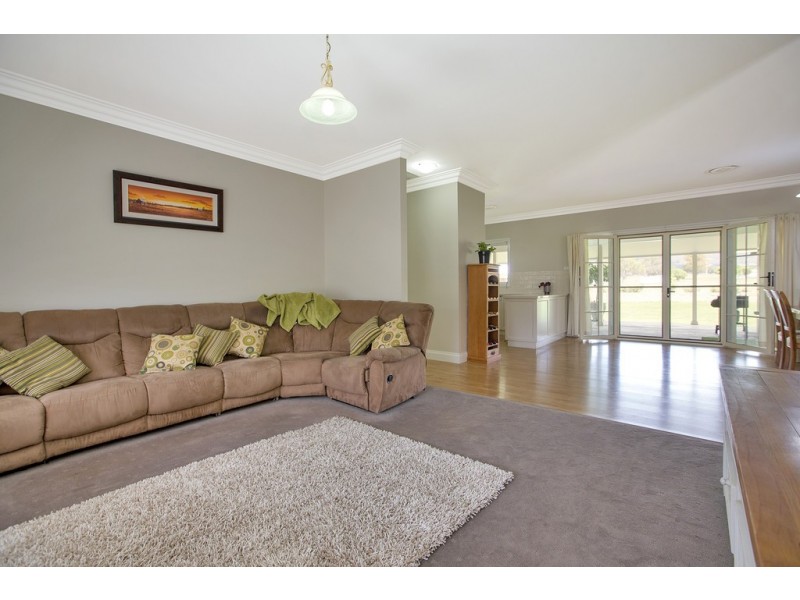 27 Edward Street, Moonbi NSW 2353