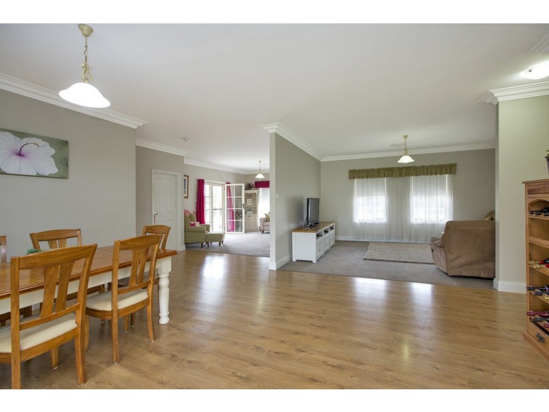 27 Edward Street, Moonbi NSW 2353