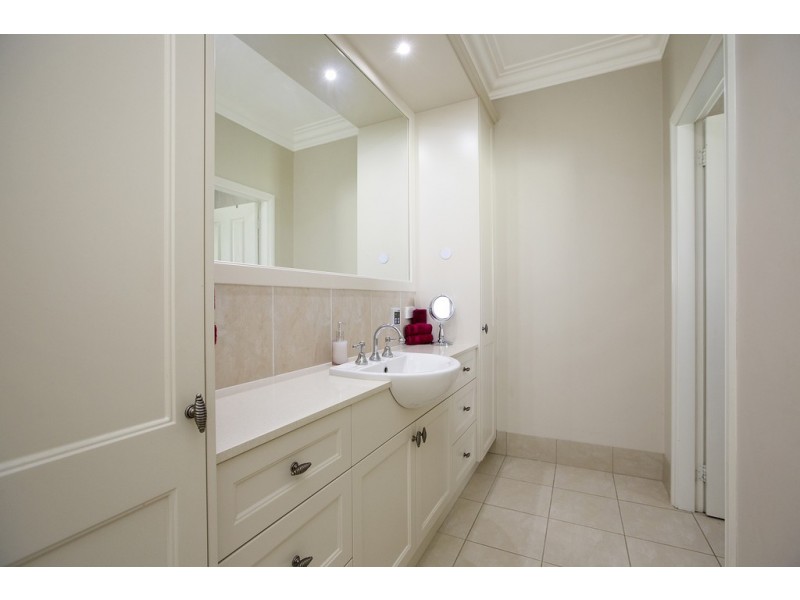 27 Edward Street, Moonbi NSW 2353