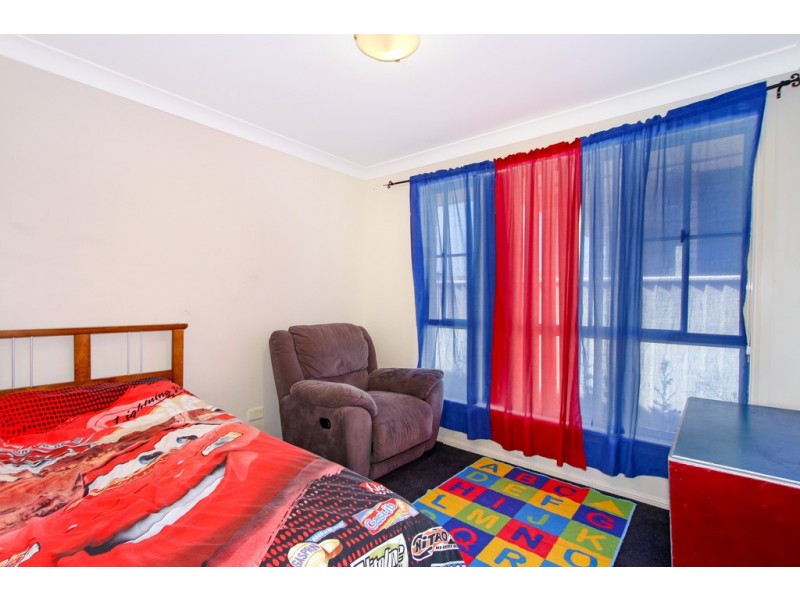 4 Burdekin Place, Tamworth NSW 2340