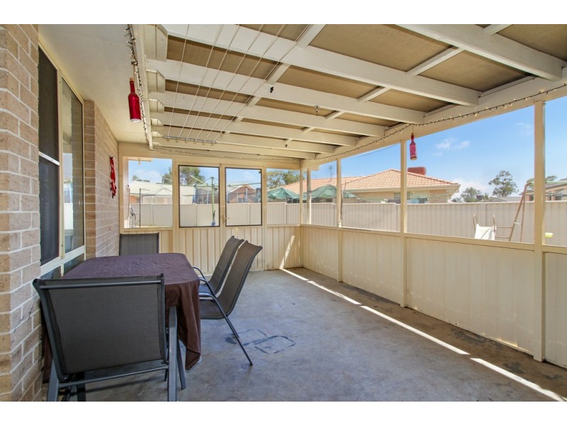 4 Burdekin Place, Tamworth NSW 2340