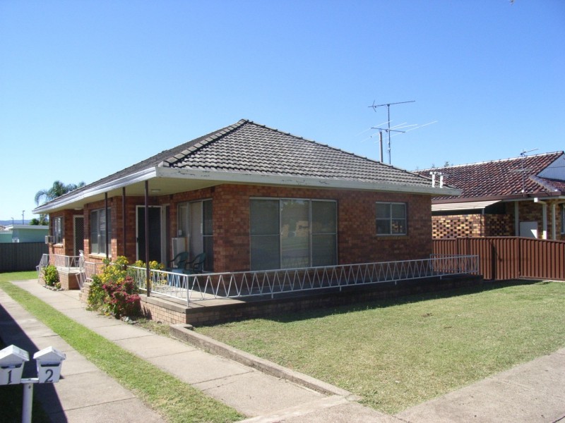 2/42 Kathleen Street, Tamworth NSW 2340