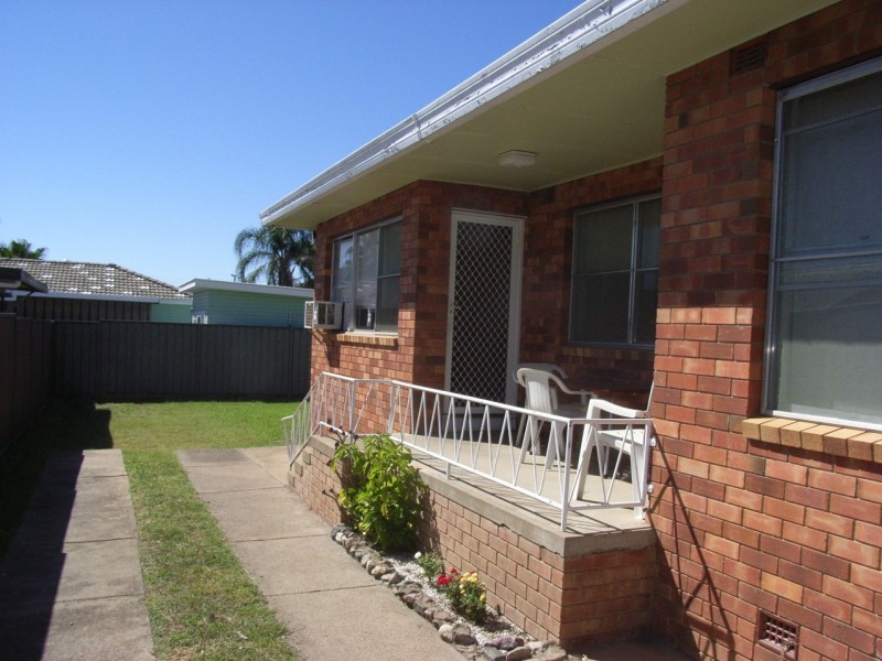 2/42 Kathleen Street, Tamworth NSW 2340